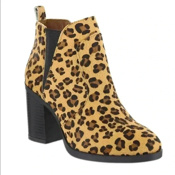 MIA Trinaa Leopard Pony Hair Print - Picture 2 of 6